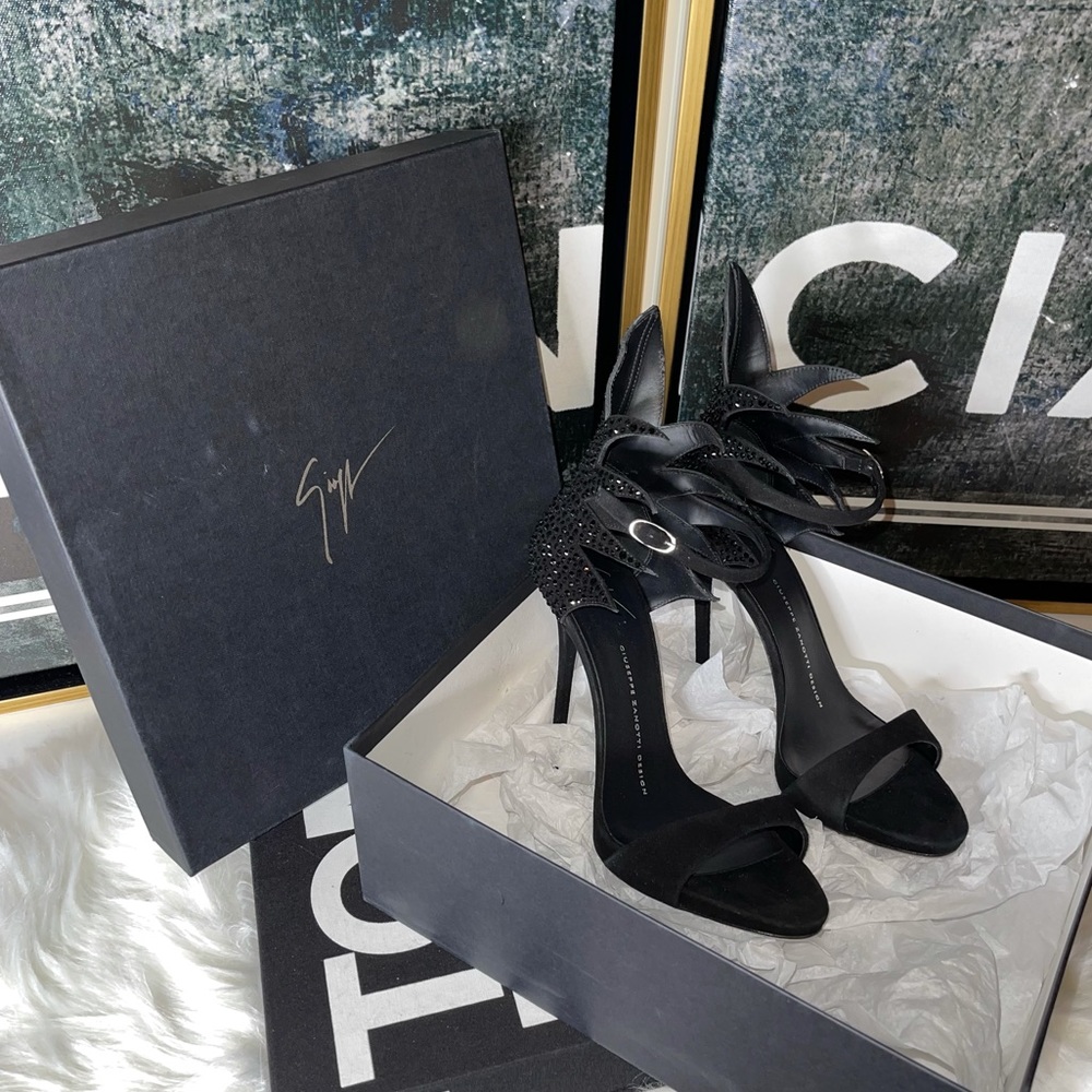 New Giuseppe Zanotti Swarovski 120mm Suede Sandals in Black Gothic Moody Witchy - Picture 13 of 17